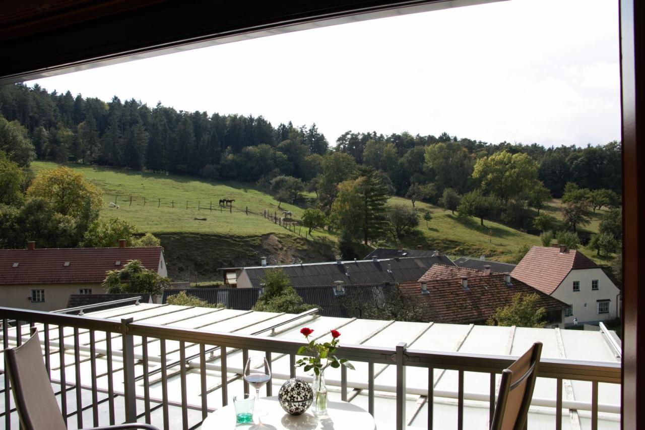 Hotel Kupfer-Dachl Katzelsdorf Exteriér fotografie